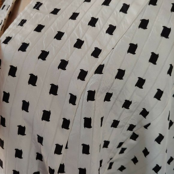 Vintage White with Black Checks Jacket - Picture 7 of 8